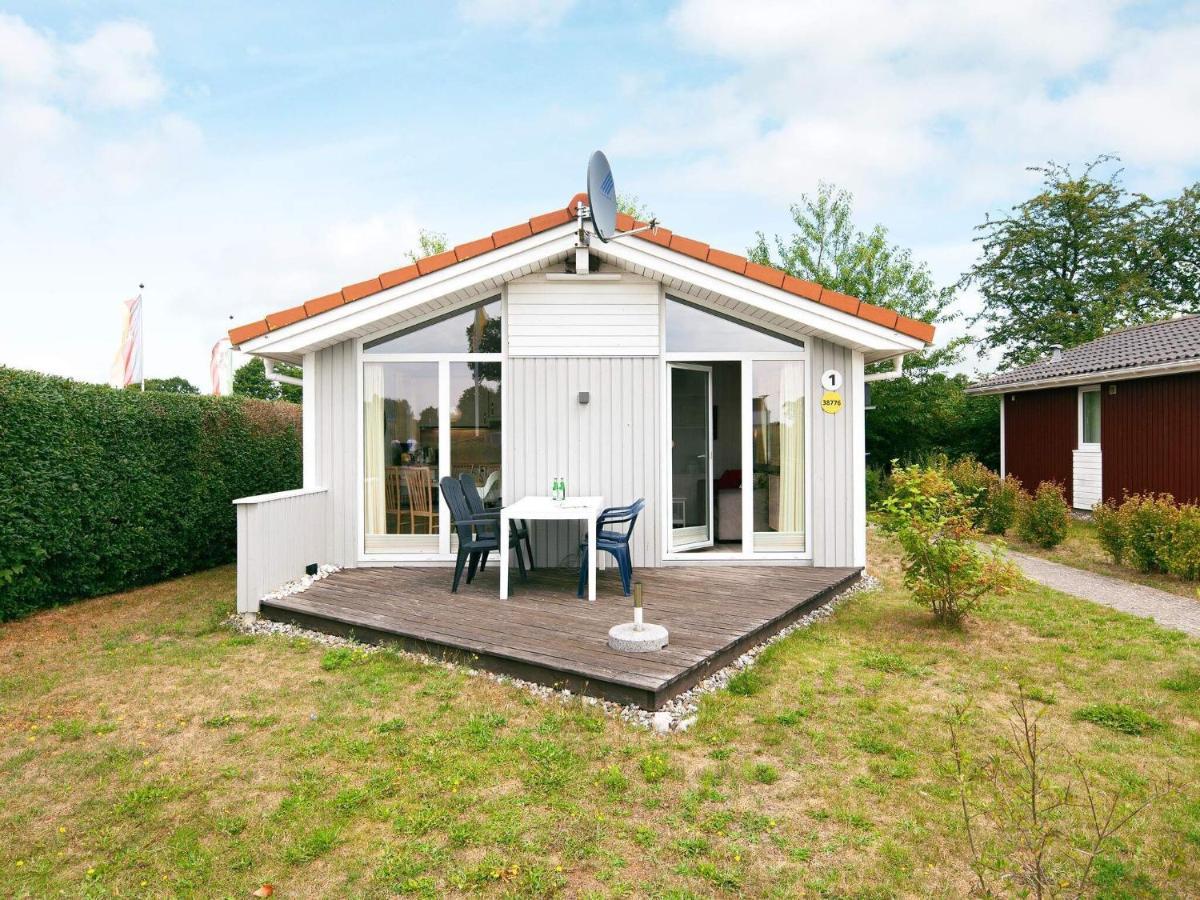Two-Bedroom Holiday Home In Groemitz 7 Экстерьер фото